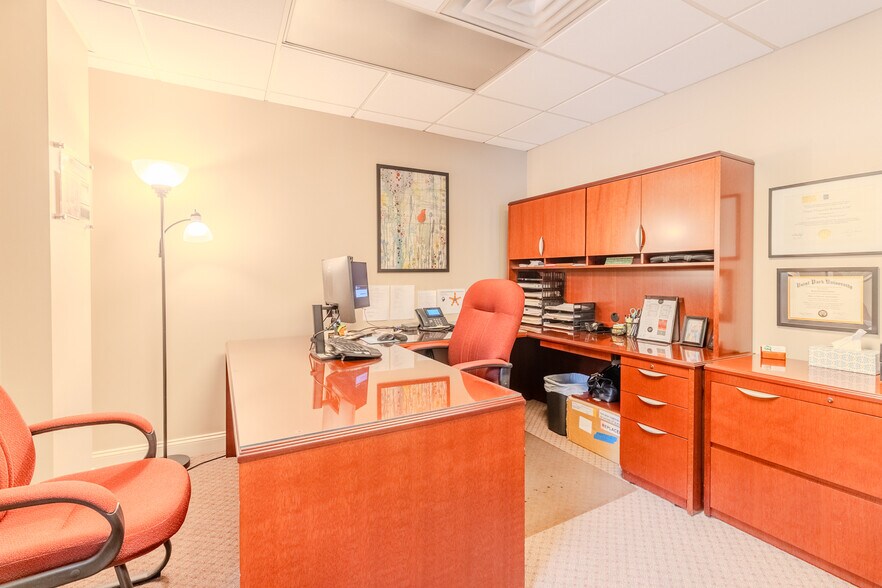 More Photos Of 2703 Mosside Blvd, Monroeville Medical For Lease