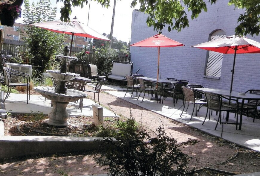 More Photos Of 3889 S King St, Denver Restaurant For Sale