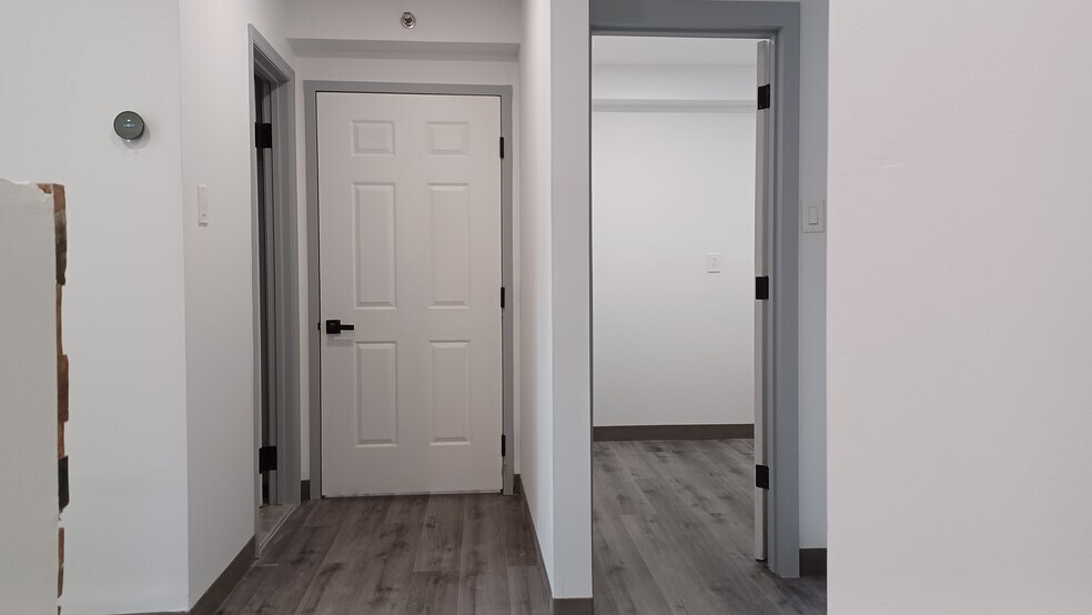 More Photos Of 731 Walker Rd, Great Falls Medical For Sale