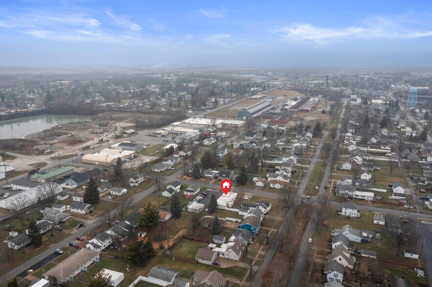 More Photos Of 1801 Croghan St, Fremont Storefront Retail Residential For Sale