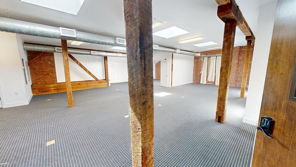 More Photos Of 239 E Market St, West Chester Loft Creative Space For Lease