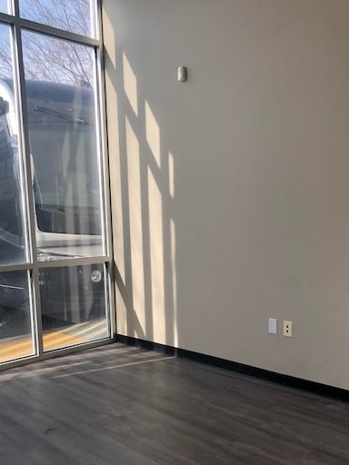 More Photos Of 2220 N MacArthur Dr, Tracy Warehouse For Lease