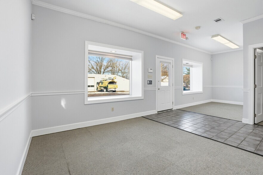 More Photos Of 105 High St, Dublin Flex For Sale