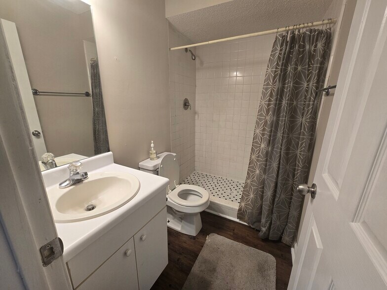 More Photos Of , Macon-Bibb Multifamily For Sale