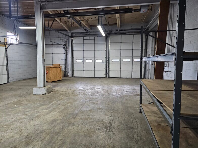 More Photos Of 1420 Crestmont Ave, Camden Industrial For Sale