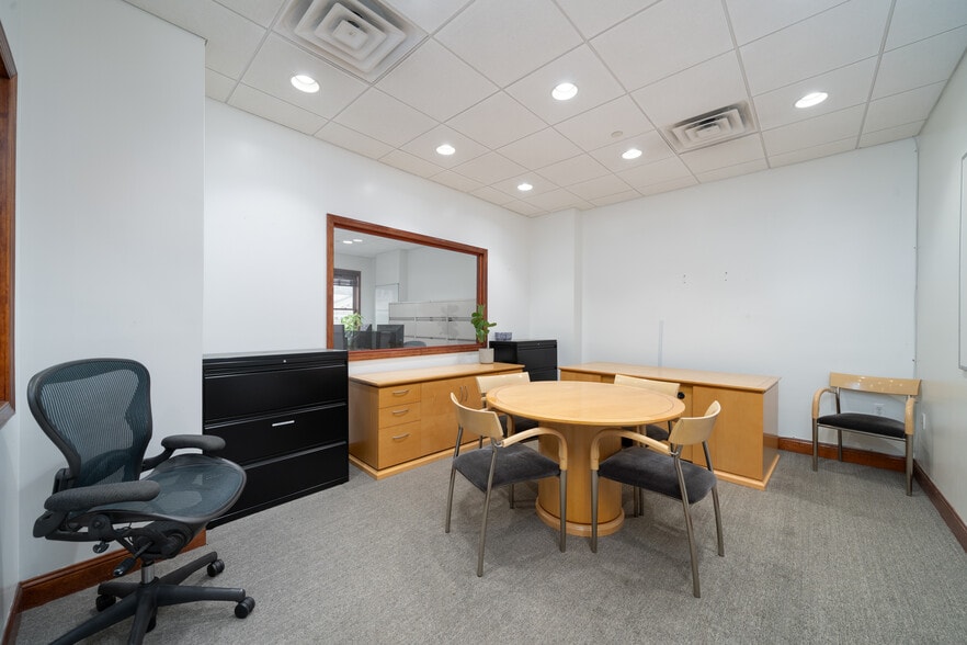 More Photos Of 36-42-42 Newark St, Hoboken Storefront Retail Residential For Lease