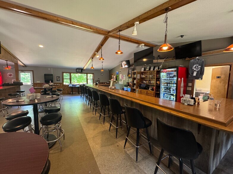 More Photos Of 6776 Cth K, Rhinelander Restaurant For Sale
