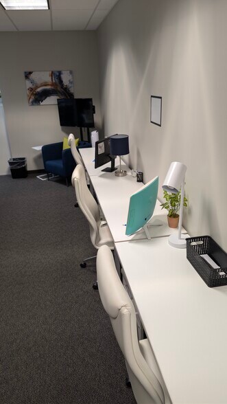 More Photos Of 4040 Broadway St, San Antonio Coworking Space