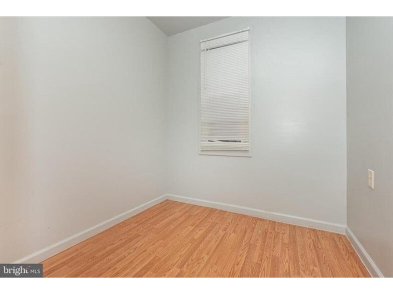 More Photos Of 3126 W North Ave, Baltimore Storefront Retail Residential For Sale