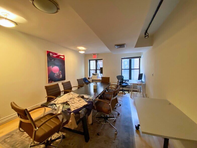 More Photos Of 166 Fifth Ave, New York Loft Creative Space For Lease