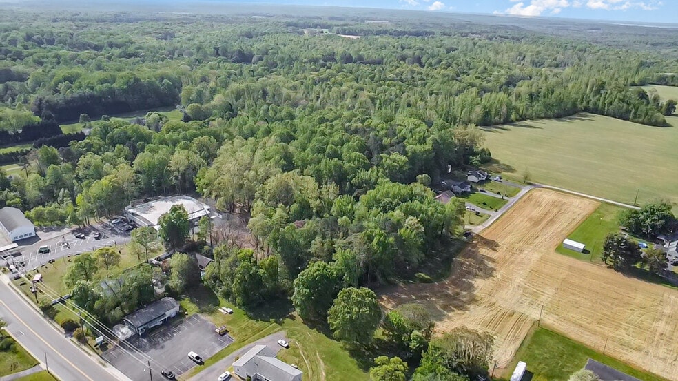 More Photos Of 15220 Kings Hwy, Montross Restaurant For Sale