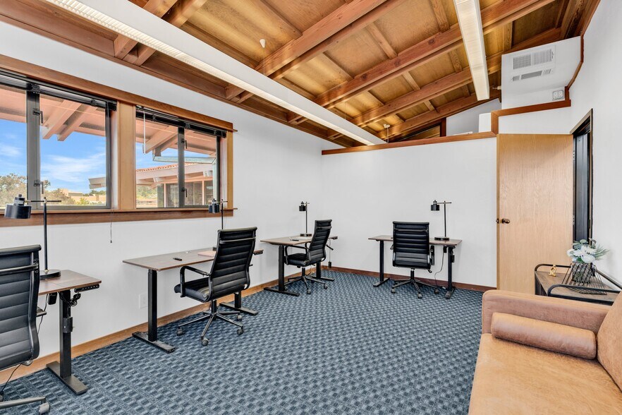 More Photos Of 851 Irwin St, San Rafael Office For Sale