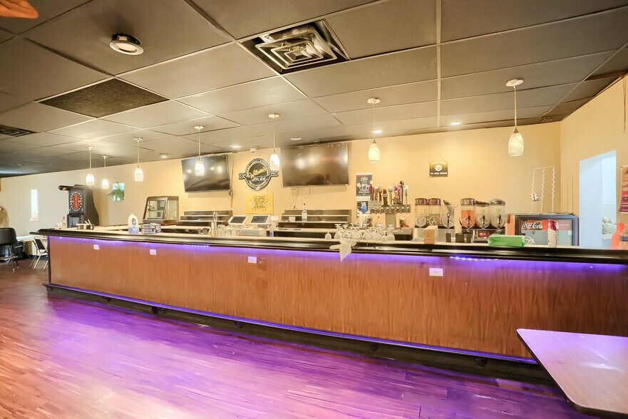 More Photos Of 7365 Denniston Ave, Pittsburgh General Retail For Sale