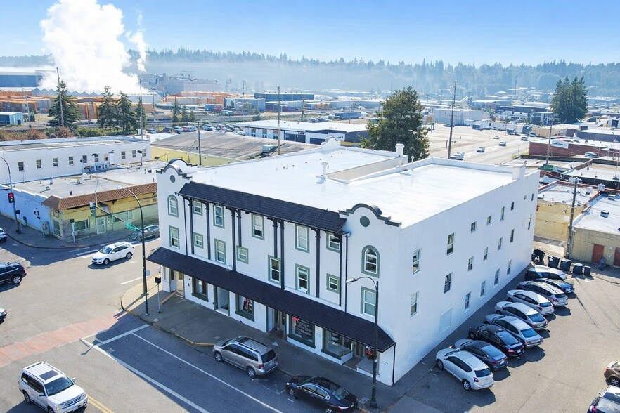 More Photos Of 101 S 1st St, Shelton Apartments For Sale