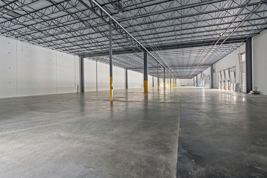 More Photos Of 100 Spontex Dr, Columbia Warehouse For Lease