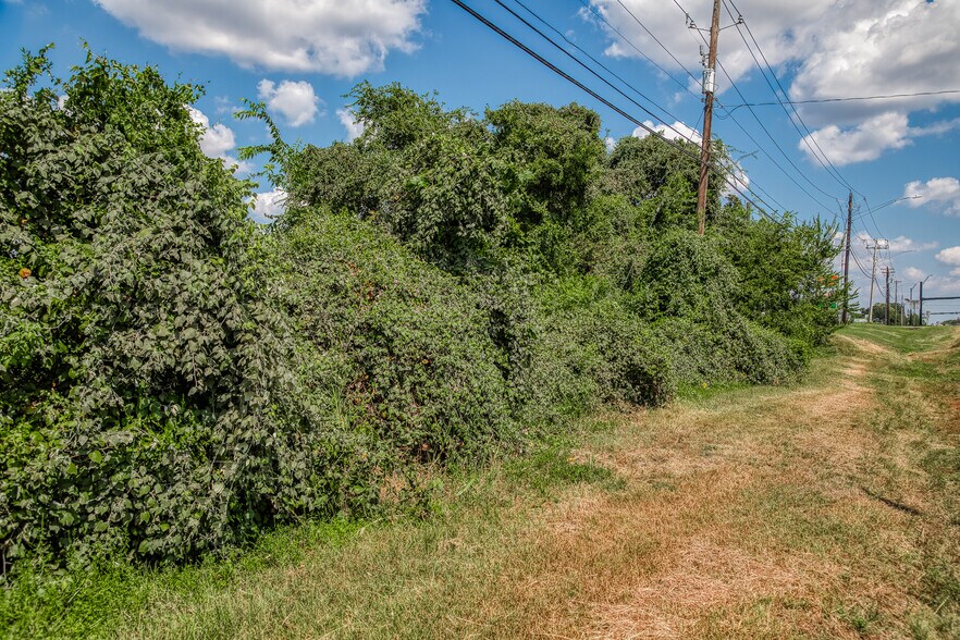 More Photos Of 3208 W State Highway 21, Bryan Land For Sale