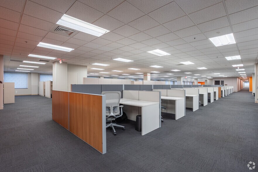 More Photos Of 1 Financial Pky, Kalamazoo Office For Sale