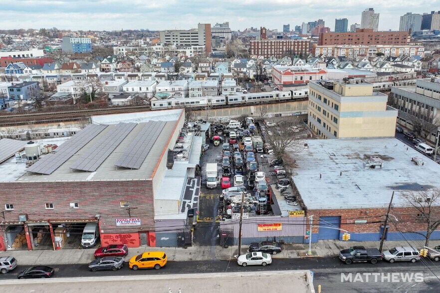 Primary Photo Of 8771 130th St, Richmond Hill Industrial For Sale