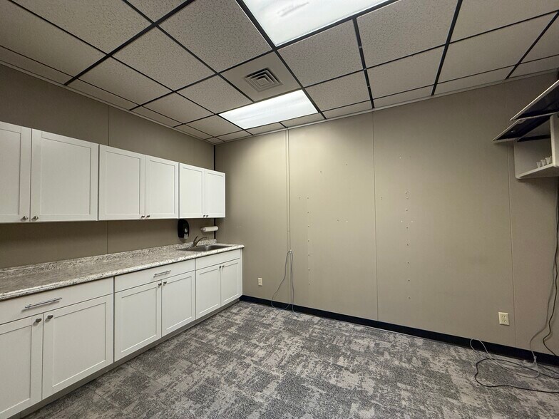 More Photos Of 2626 Winne Ave, Helena Skilled Nursing Facility For Lease