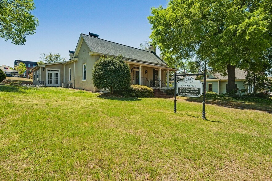 More Photos Of 236 Washington Ave, Marietta Office Residential For Sale