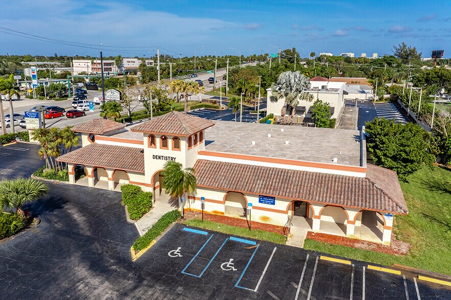 More Photos Of 650 W Boynton Beach Blvd, Boynton Beach Medical For Sale