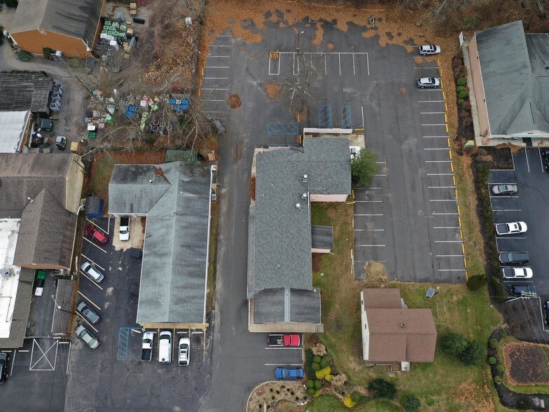 More Photos Of 638-640 Stokes Rd, Medford Restaurant For Sale