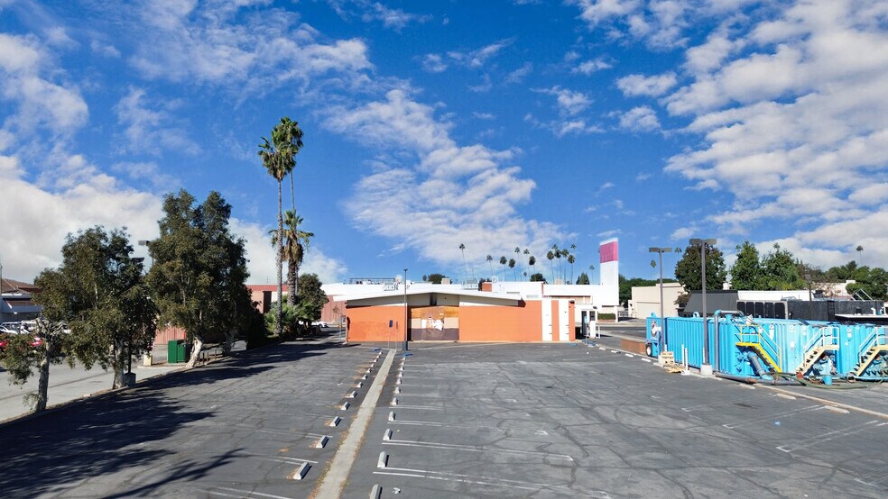 More Photos Of 10010 Paramount Blvd, Downey Bank For Sale