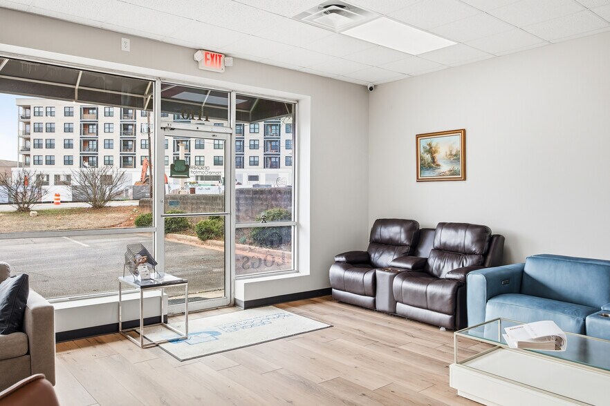 More Photos Of 1110 Alpharetta St, Roswell Freestanding For Sale