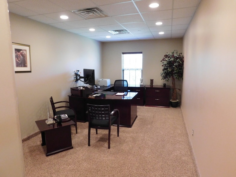 More Photos Of 901 State Rt 23 S, Pompton Plains Office For Lease