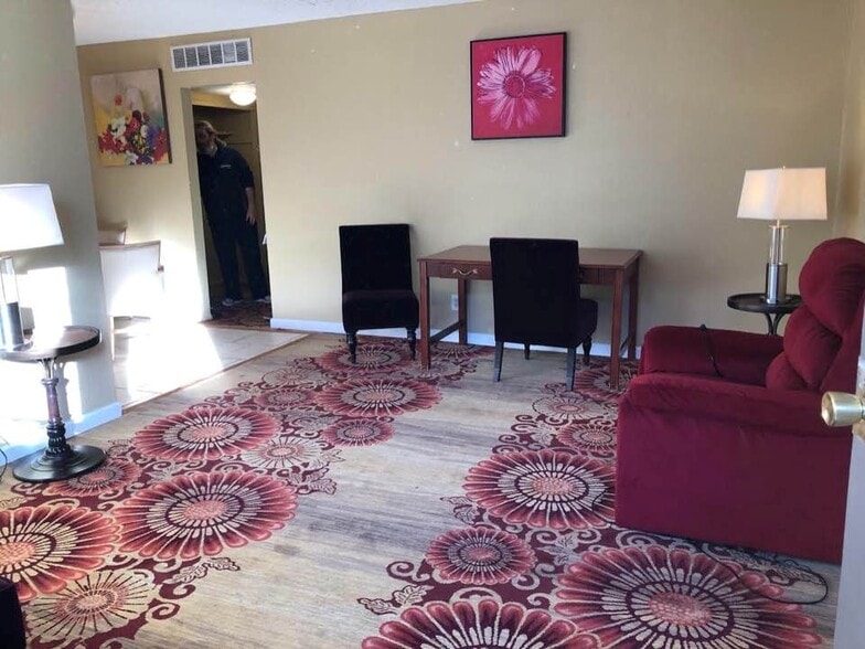 More Photos Of 2100-2104 Sunrise Ave, Las Vegas Apartments For Sale