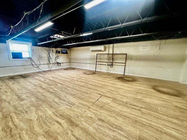More Photos Of 3470 Gilchrist Rd, Mogadore Warehouse For Sale