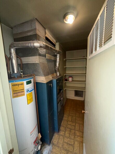 More Photos Of 3 S Wood St, Salinas Storefront Retail Residential For Sale