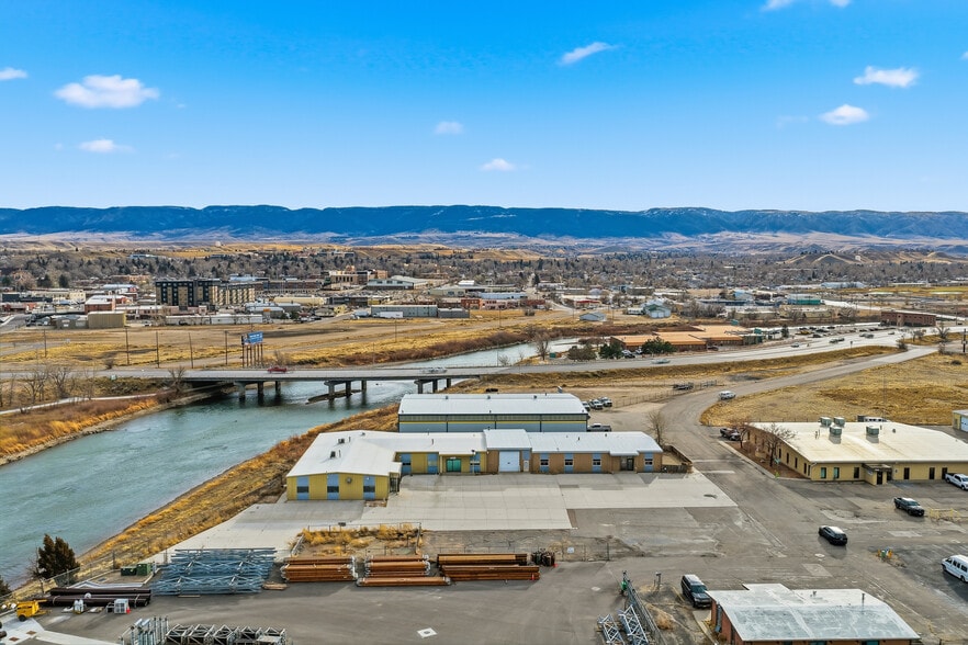 More Photos Of 195 Pronghorn St, Casper Office For Sale