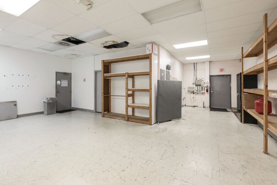 More Photos Of 1400-1410 NE 163rd St, North Miami Beach Freestanding For Lease