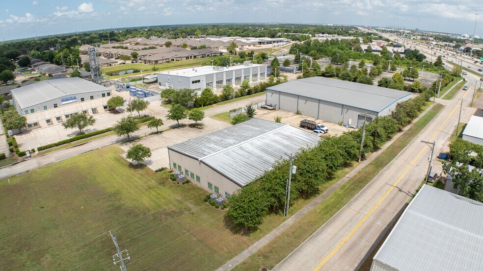 More Photos Of 1145 Butler Rd, League City Office For Sale