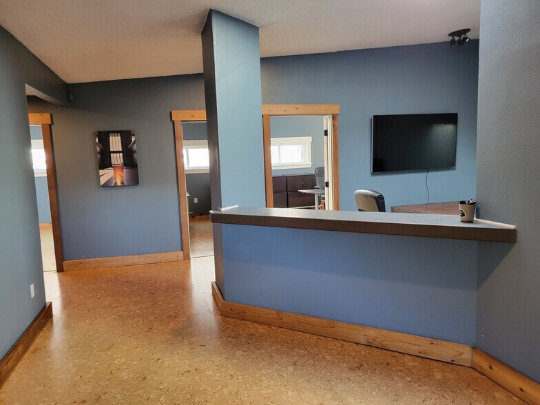 More Photos Of 20 NW Greenwood Ave, Bend Loft Creative Space For Lease