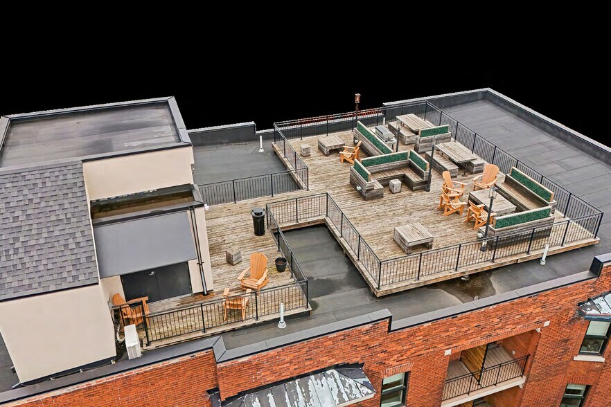 More Photos Of 27 Bold St, Hamilton Apartments For Sale