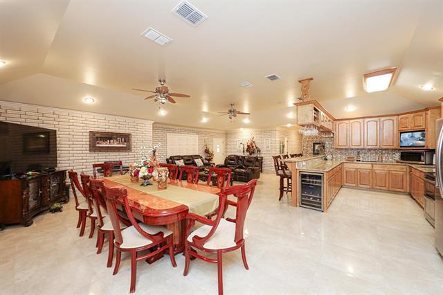 More Photos Of 1863 B Mangana-Hein Rd, Laredo Specialty For Sale