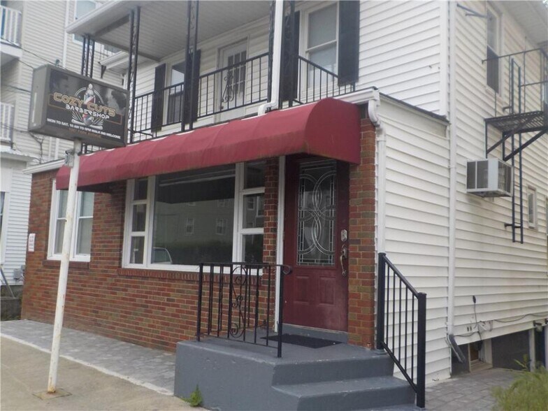 More Photos Of 1087 Park Ave, Woonsocket Storefront Retail Residential For Lease