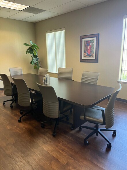 More Photos Of 1600 G St, Modesto Office For Sale
