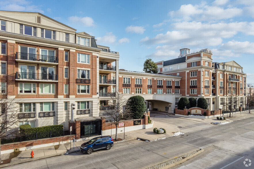 Primary Photo Of 801 Key Hwy, Baltimore Apartments For Sale