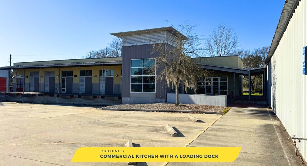 More Photos Of 2501 E President St, Savannah Unknown For Lease