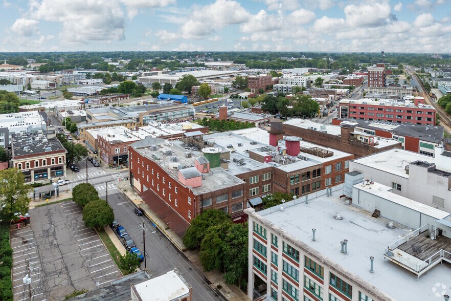 More Photos Of 409 S Main St, Memphis General Retail For Sale