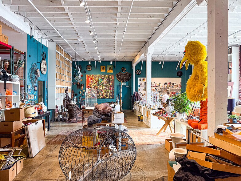 More Photos Of 1007 N Main St, Los Angeles Warehouse For Lease