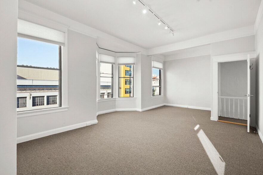 More Photos Of 1736 Divisadero St, San Francisco Storefront Retail Office For Lease