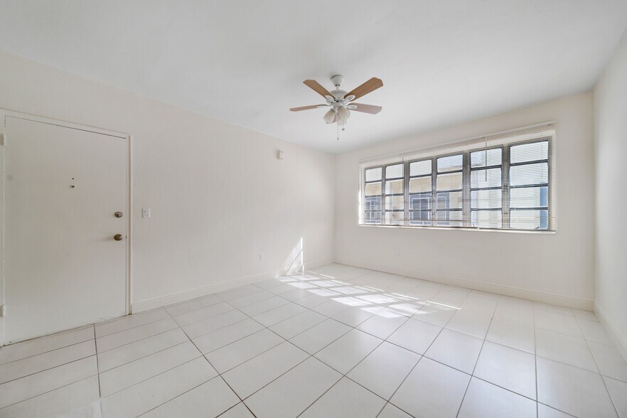 More Photos Of 931 SW 3rd St, Miami Apartments For Sale