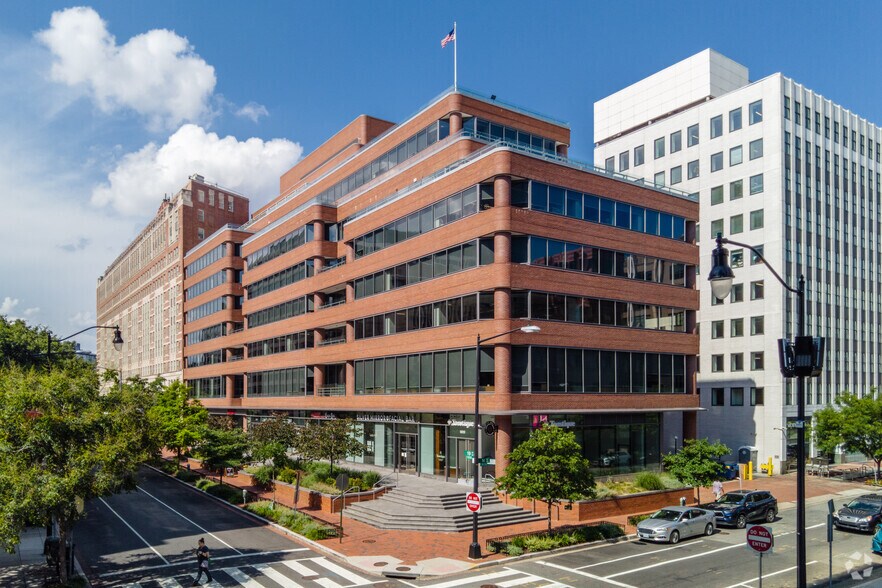 More Photos Of 1330 Connecticut Ave NW, Washington Office For Lease