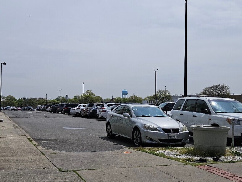 More Photos Of 271-273 Fulton Ave, Hempstead Restaurant For Lease