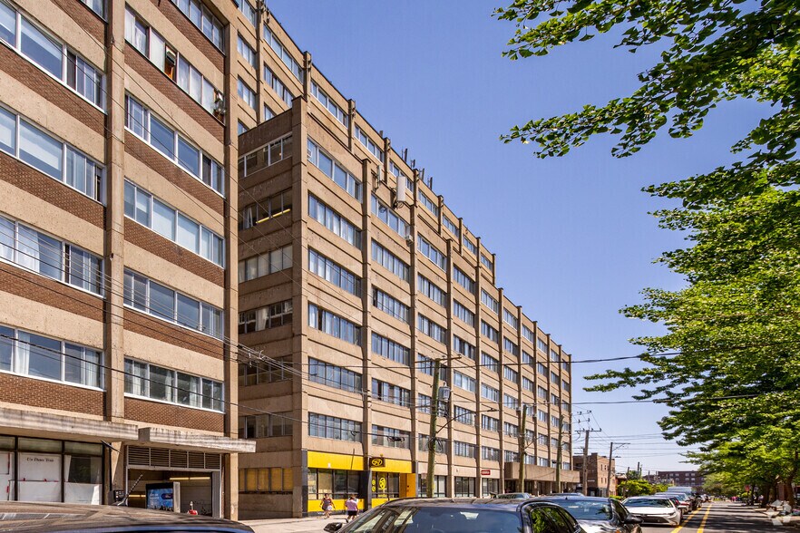 More Photos Of 5333-5335 Av Casgrain, Montréal Loft Creative Space For Lease