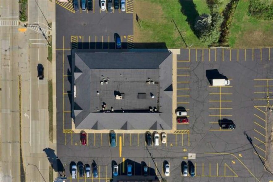 More Photos Of 2811 8th St, Wisconsin Rapids Office For Lease